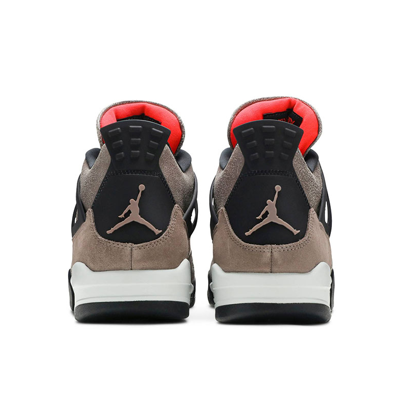 Air Jordan 4 Retro "Taupe Haze"