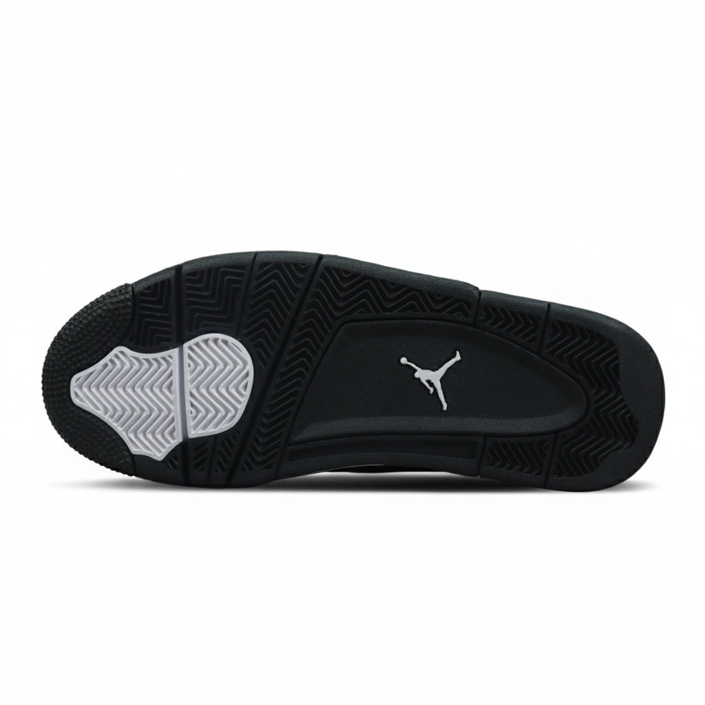 Air Jordan 4 "White Thunder"